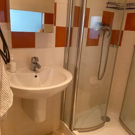 Family Tour Eiffel Διαμέρισμα *